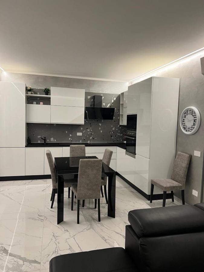 Corso Montecarlo Apartment Ventimiglia Exterior photo